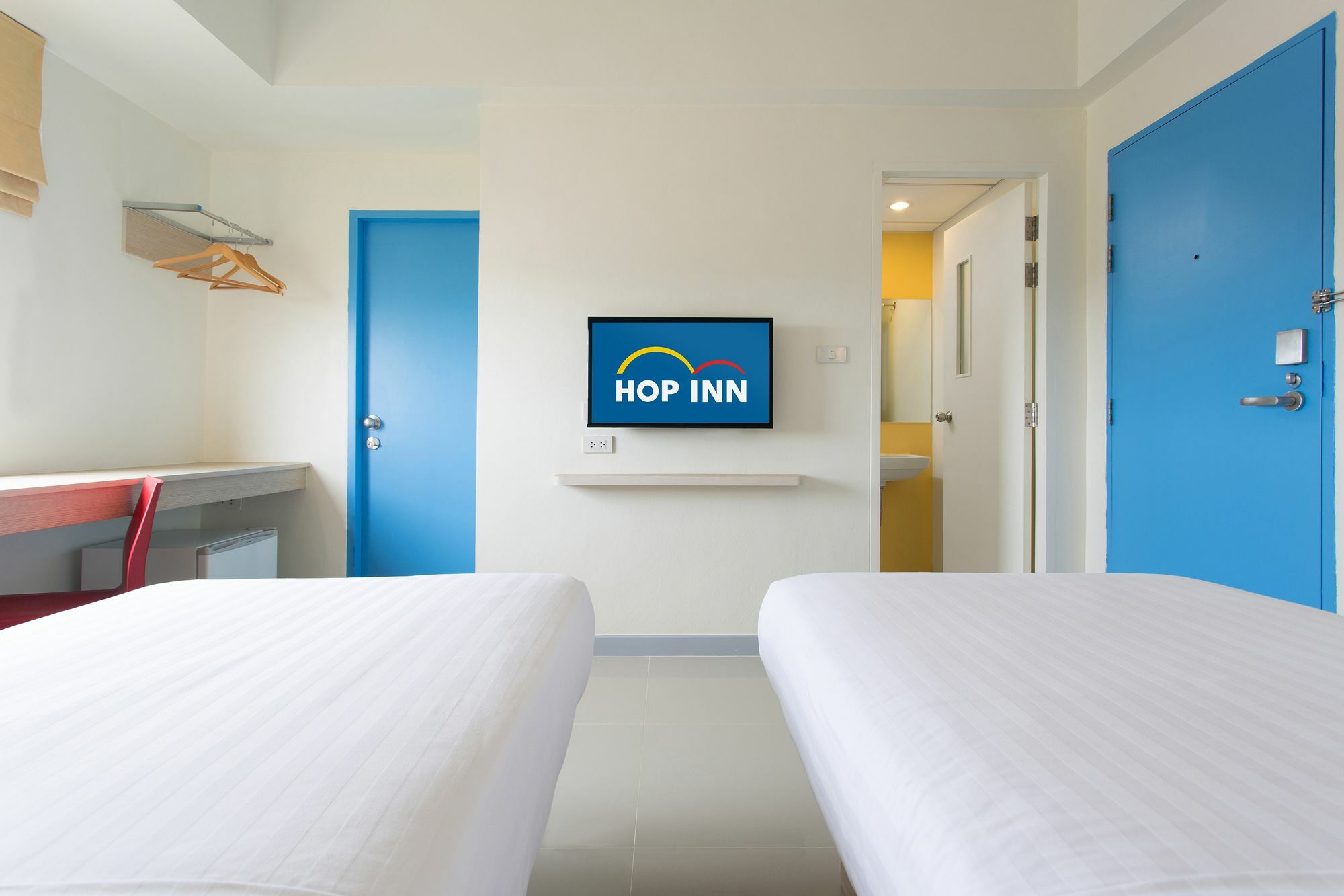 Hop Inn HHQ Zewnętrze zdjęcie